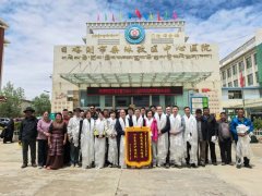 <strong>都曾过逾越山海的爱</strong>